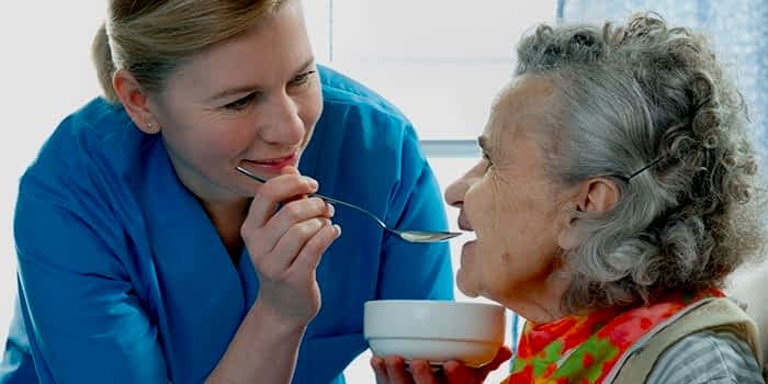 сиделка для лежачего больного