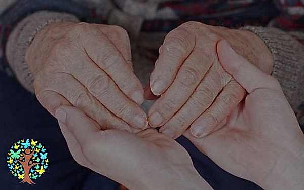 уход в Алматы за пожилыми